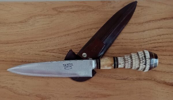 cuchillo 16 cm calado